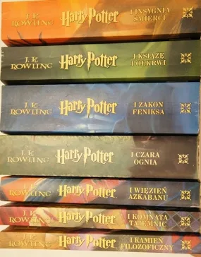 Harry Potter (Seria) – J.K. Rowling